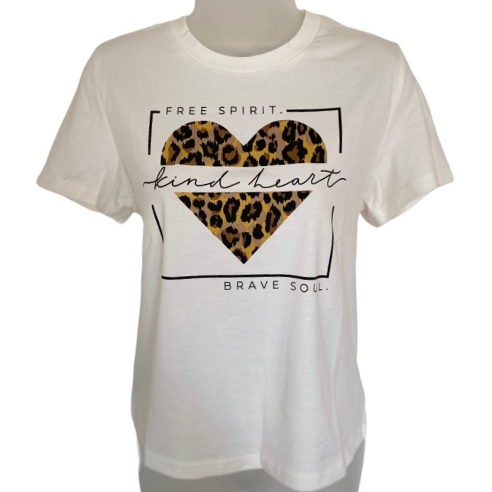 Kind Heart T-Shirt NWT - Picture 3 of 6